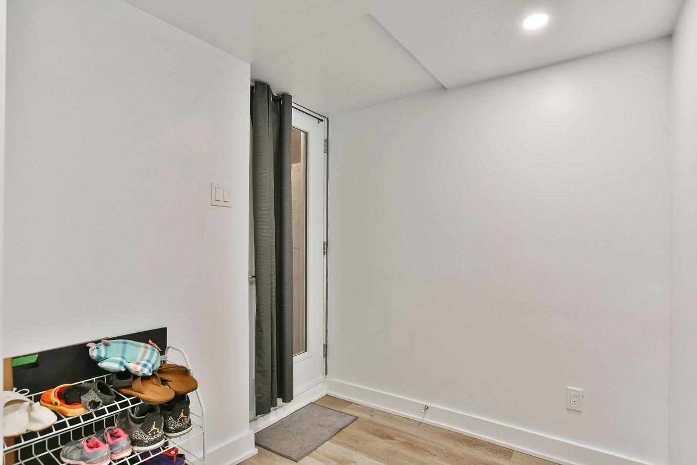 Hall d'entrée/Vestibule - 231 - 235 Rue Vaillancourt, Saint-Jérôme, QC - Indoor Photo Showing Other Room