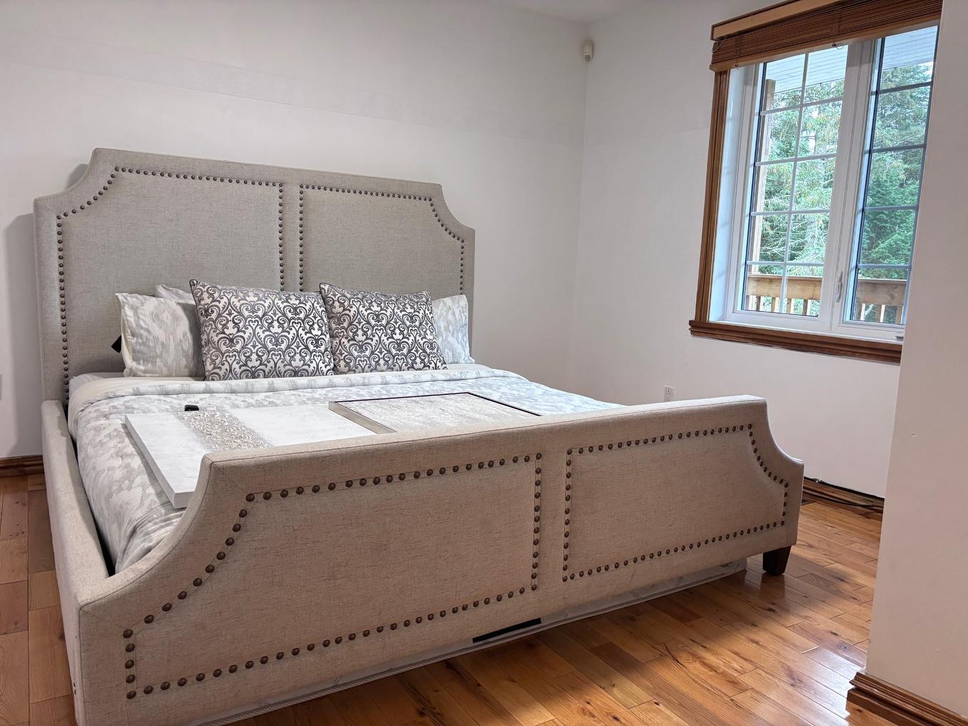 Chambre à coucher - 649 Ch. Du Lac-Quenouille, Lac-Supérieur, QC - Indoor Photo Showing Bedroom