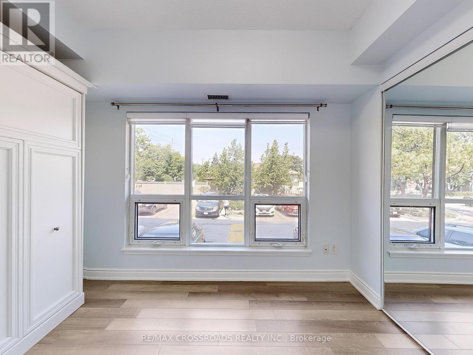 103 - 760 Sheppard Avenue W, Toronto, ON - Indoor Photo Showing Other Room