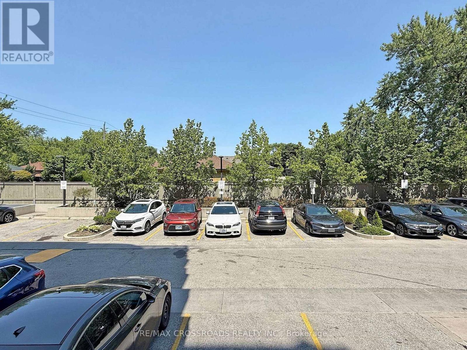 103 - 760 Sheppard Avenue W, Toronto, ON - Outdoor With View