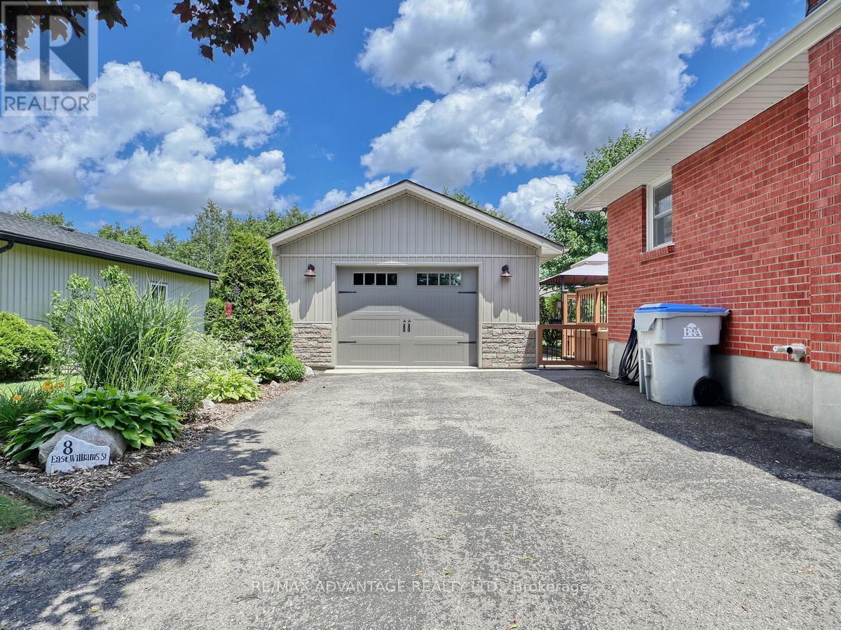 8 East Williams Street, North Middlesex (Nairn), ON - Outdoor