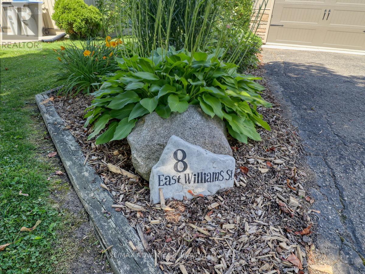 8 East Williams Street, North Middlesex (Nairn), ON - Outdoor