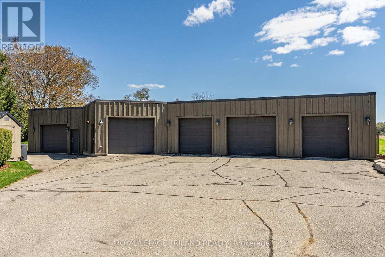 6058 Stone Church Road, Central Elgin (Union), ON - Outdoor