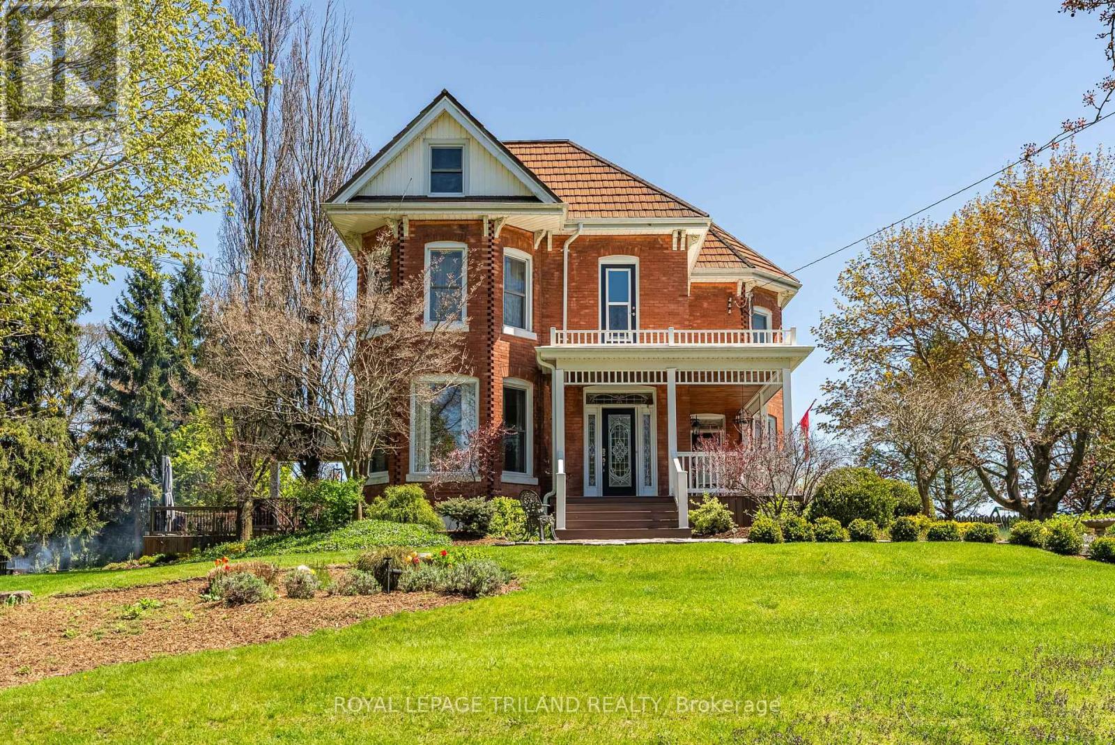 6058 Stone Church Road, Central Elgin (Union), ON - Outdoor With Facade