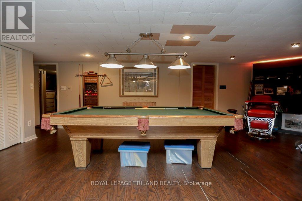 6058 Stone Church Road, Central Elgin (Union), ON - Indoor Photo Showing Other Room