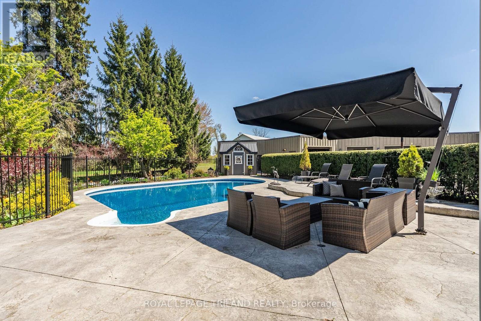 6058 Stone Church Road, Central Elgin (Union), ON - Outdoor With In Ground Pool With Deck Patio Veranda