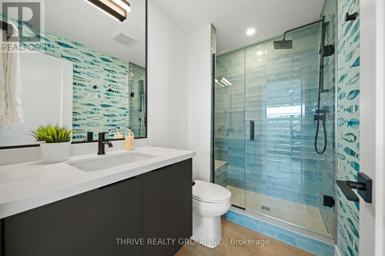 416 Edith Cavell Boulevard, Central Elgin (Port Stanley), ON - Indoor Photo Showing Bathroom