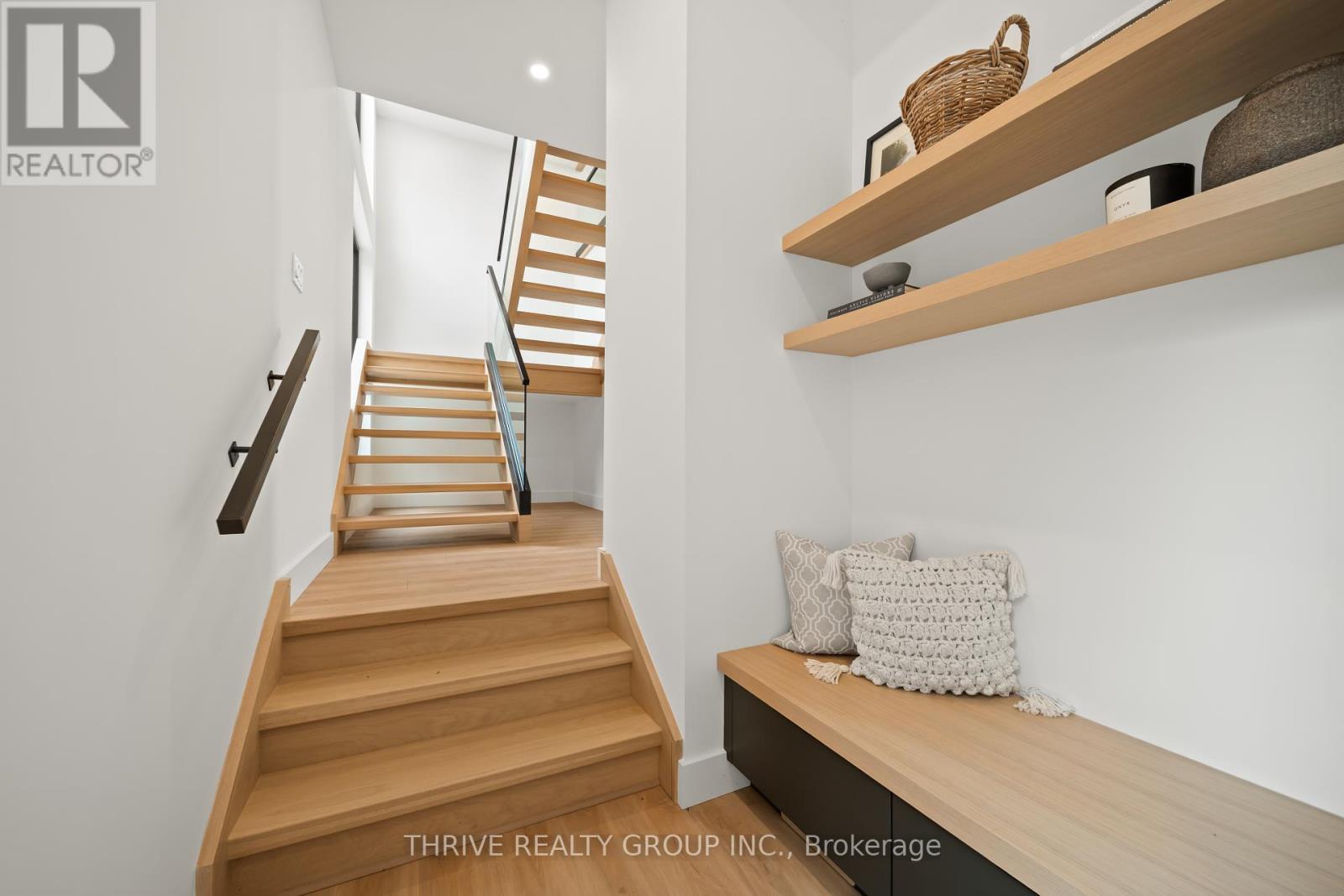 Mud Room - 416 Edith Cavell Boulevard, Central Elgin (Port Stanley), ON - Indoor Photo Showing Other Room