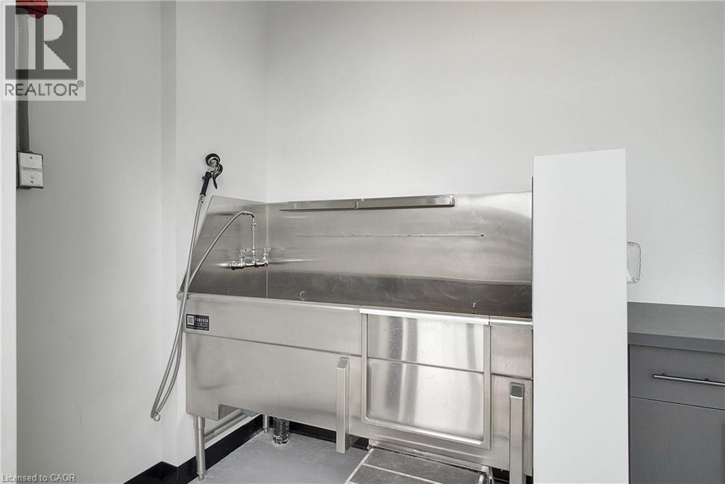 525 New Dundee Road Unit# 715, Kitchener, ON - Indoor