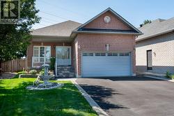 64 BRASSWINDS COURT Vaughan, ON L4L 9C6
