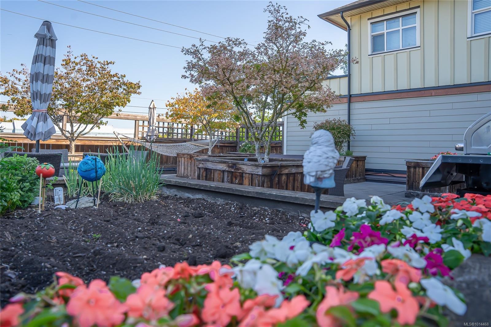 206-5822 Garden St, Duncan, BC - Outdoor With Deck Patio Veranda