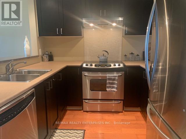 3521 Grandview Forest Hill Drive, Huntsville, ON - Indoor Photo Showing Kitchen With Stainless Steel Kitchen With Double Sink