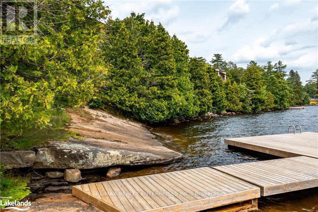 3521 Grandview Forest Hill Drive, Huntsville, ON - Outdoor With Body Of Water
