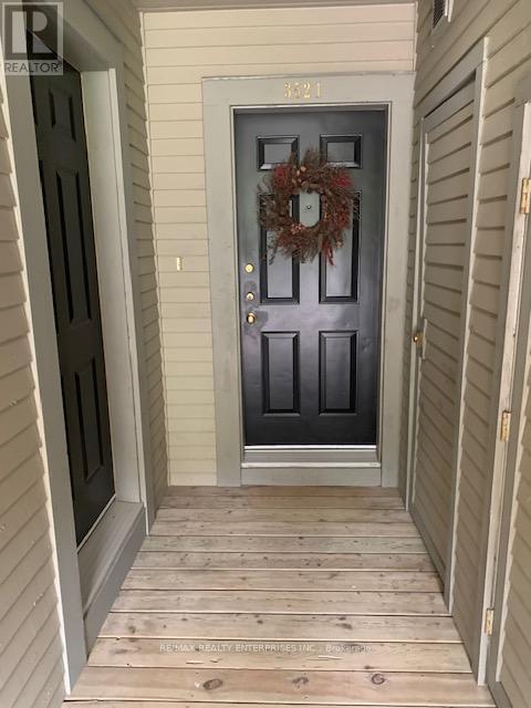 3521 Grandview Forest Hill Drive, Huntsville, ON - Outdoor With Exterior