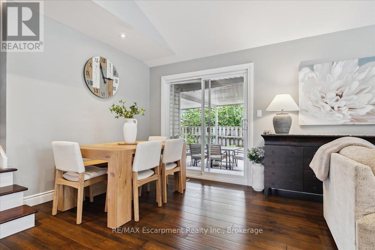 755 Parker Crescent, Burlington (Brant), ON - Indoor Photo Showing Dining Room
