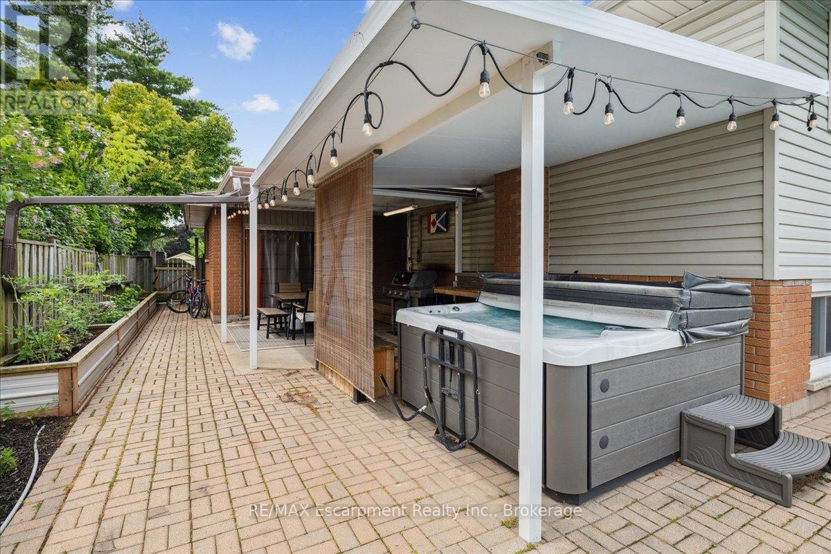 755 Parker Crescent, Burlington (Brant), ON - Outdoor With Deck Patio Veranda With Exterior