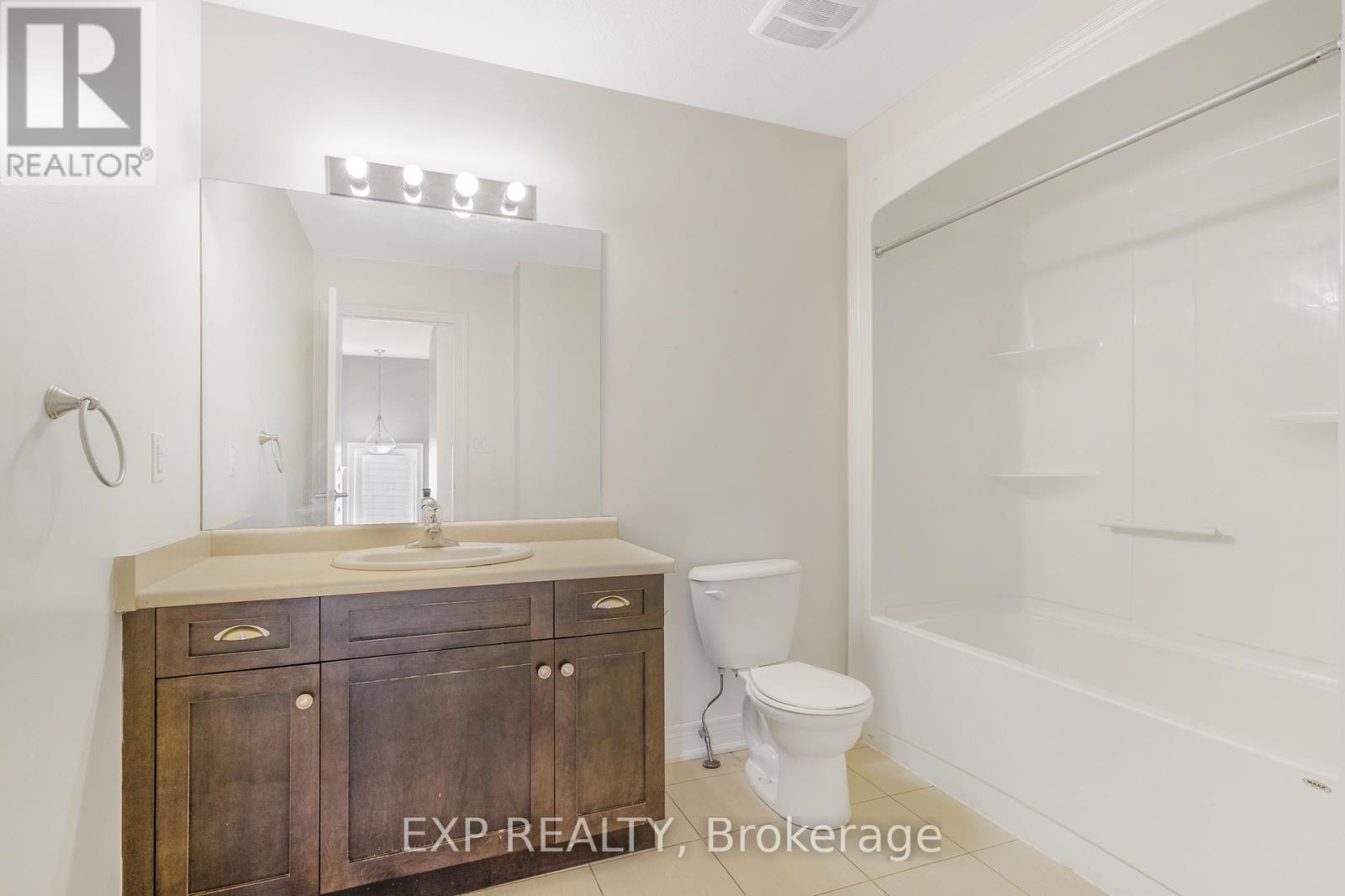174 Winterberry Boulevard, Thorold, ON - Indoor Photo Showing Bathroom