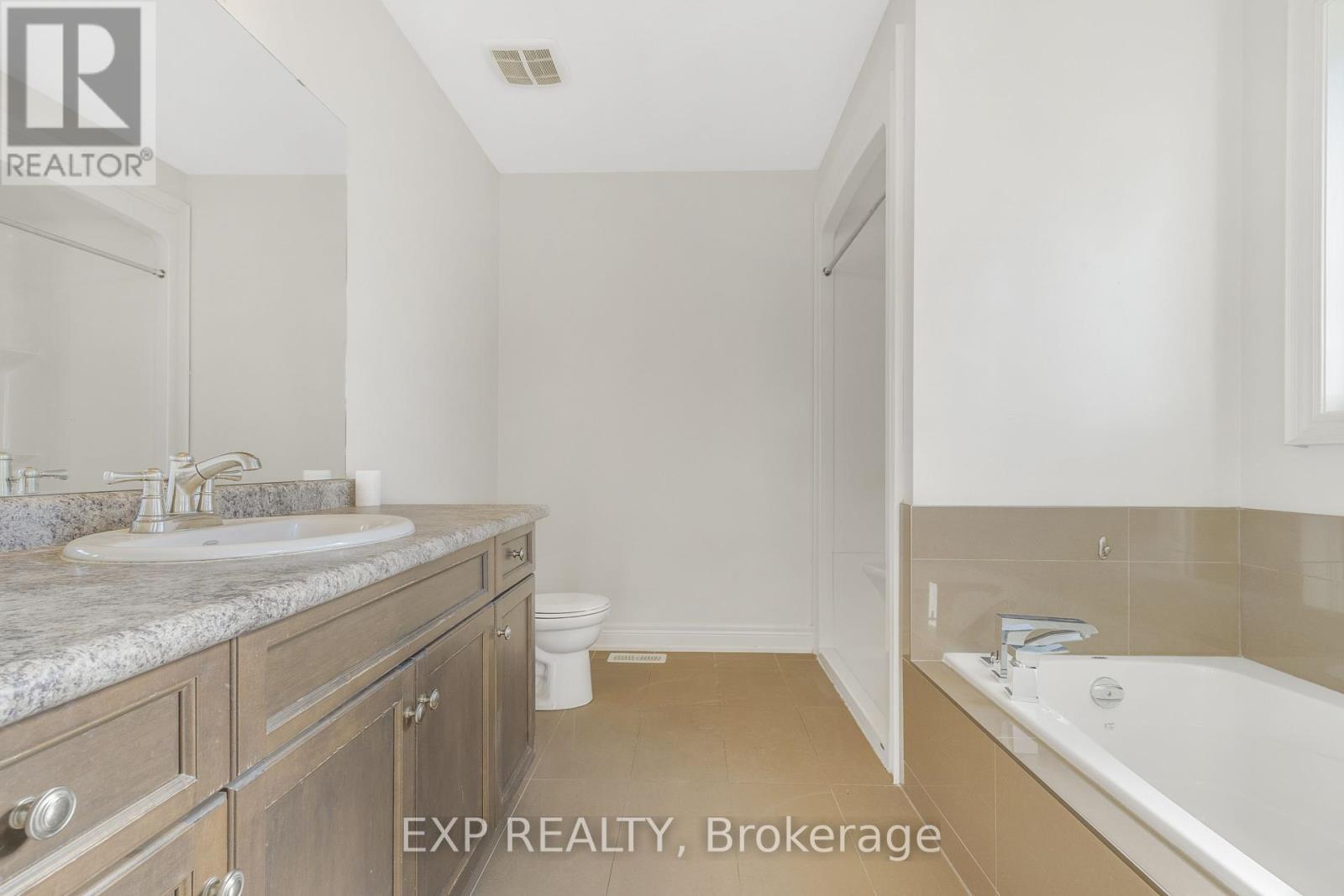174 Winterberry Boulevard, Thorold, ON - Indoor Photo Showing Bathroom