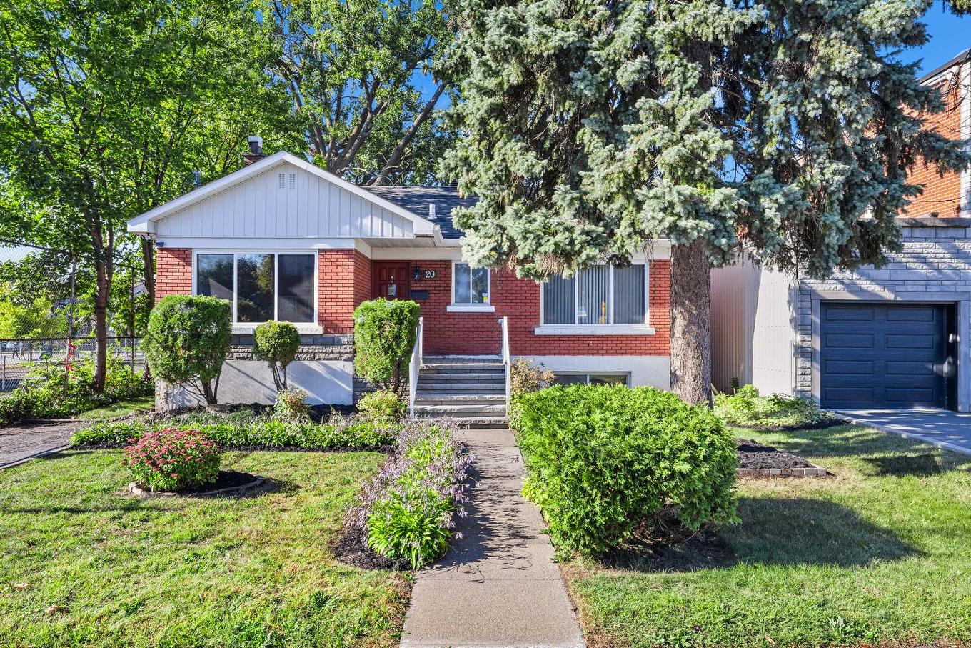 Frontage - 20 Rue Émile, Laval (Laval-Des-Rapides), QC - Outdoor