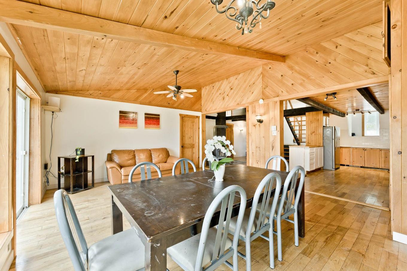 Salle à manger - 1000Z 10E Rang, Saint-Herménégilde, QC