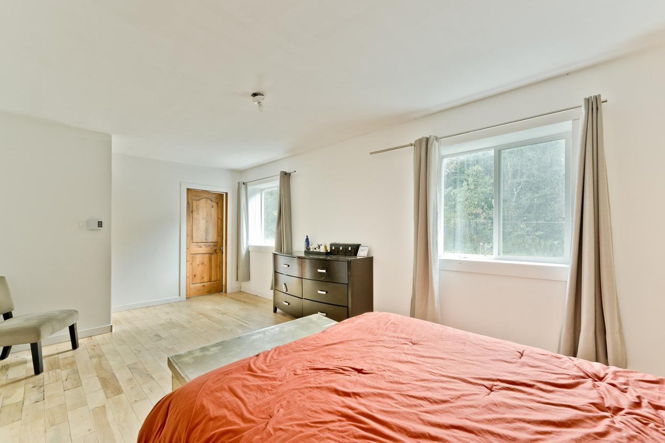 Chambre à coucher principale - 1000Z 10E Rang, Saint-Herménégilde, QC