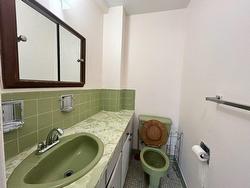 Ensuite bathroom -