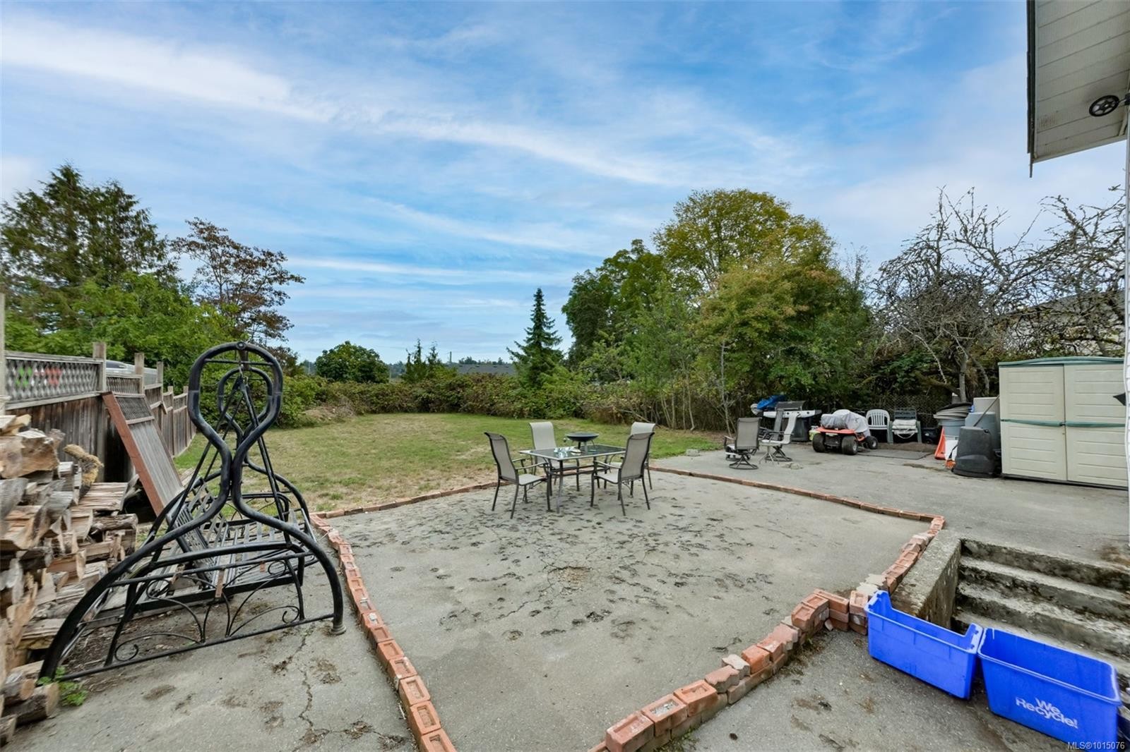 3883 Douglas St, Saanich, BC