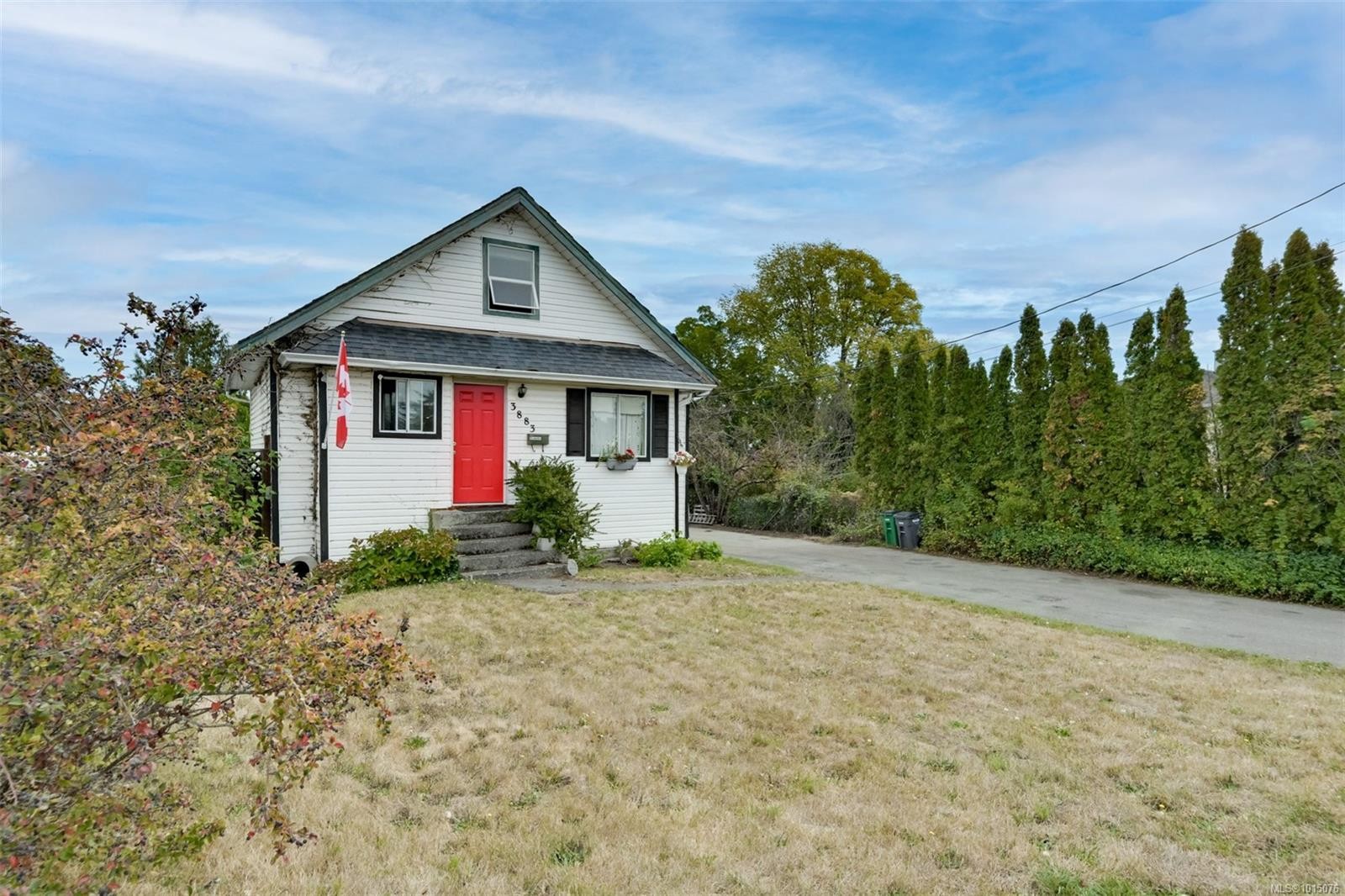 3883 Douglas St, Saanich, BC