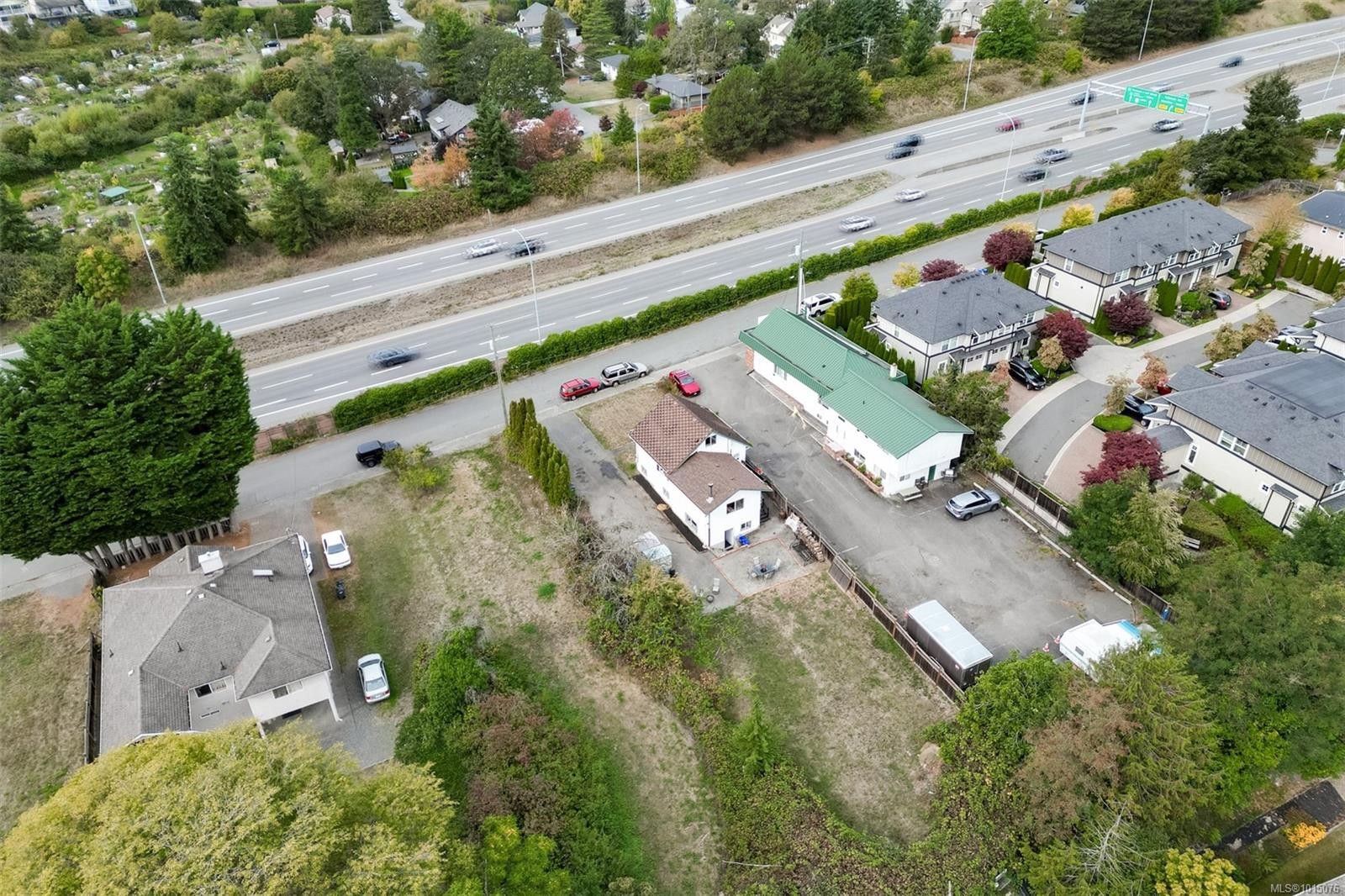 3883 Douglas St, Saanich, BC