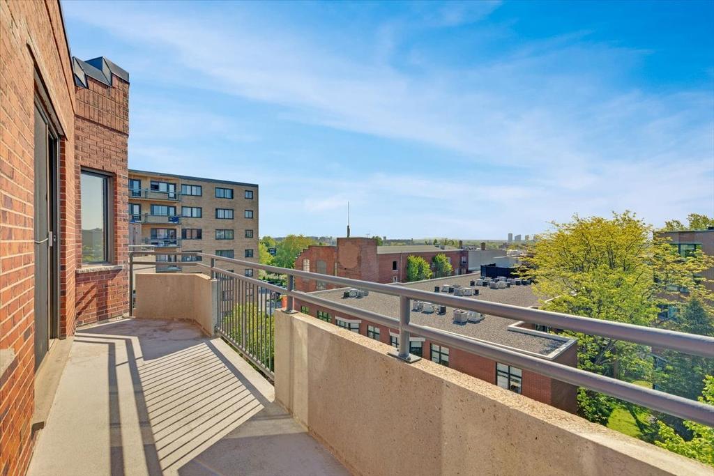Balcon - 6A-4410 Rue Ste-Catherine O., Westmount, QC - Outdoor