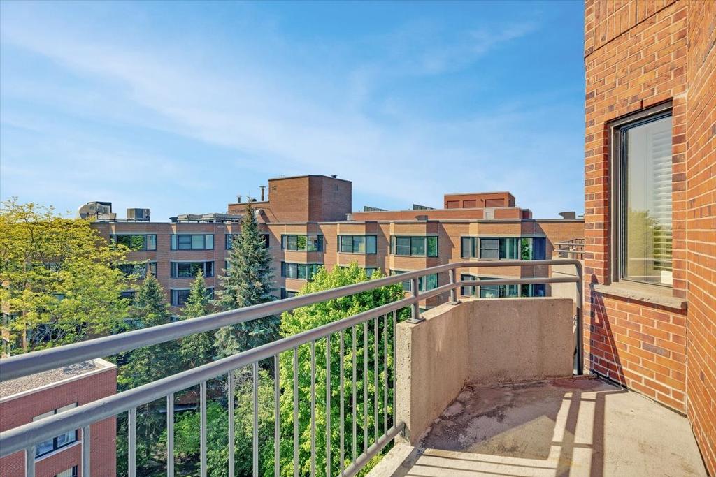 Balcon - 6A-4410 Rue Ste-Catherine O., Westmount, QC - Outdoor
