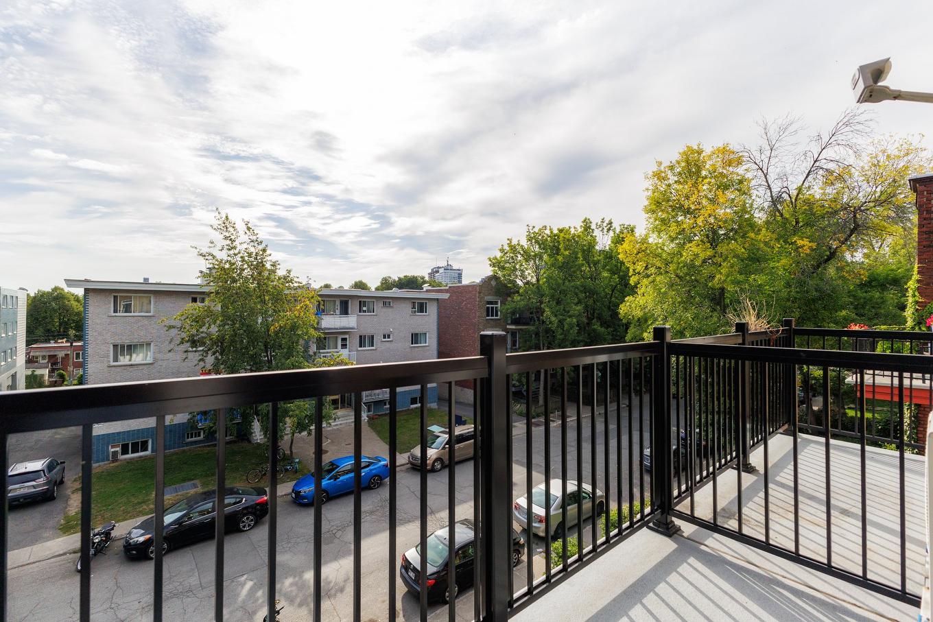 Balcony - 2323 Av. Madison, Montréal (Côte-Des-Neiges/Notre-Dame-De-Grâce), QC - Outdoor With Exterior