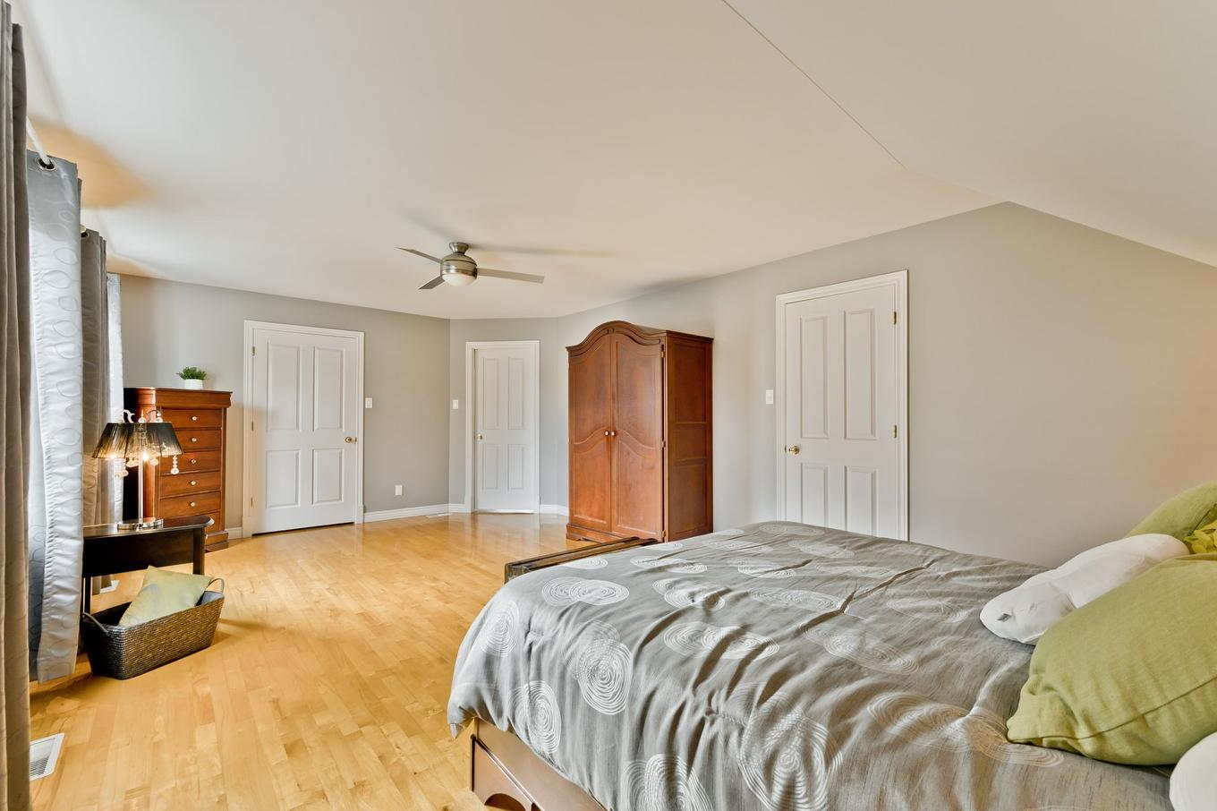 Primary bedroom - 680 Mtée Des Pins S., Coaticook, QC - Indoor Photo Showing Bedroom