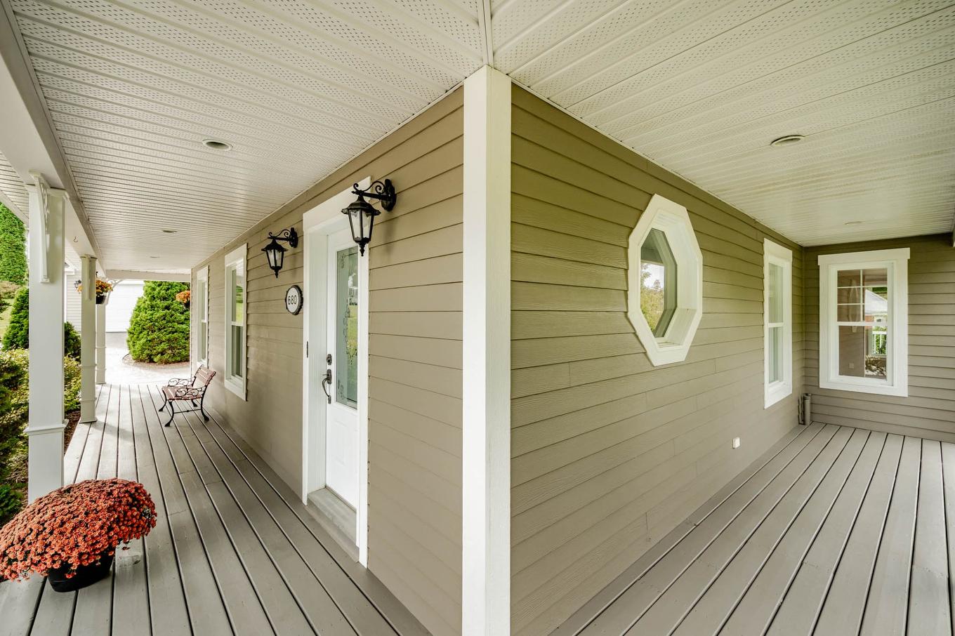 Exterior - 680 Mtée Des Pins S., Coaticook, QC - Outdoor With Deck Patio Veranda With Exterior