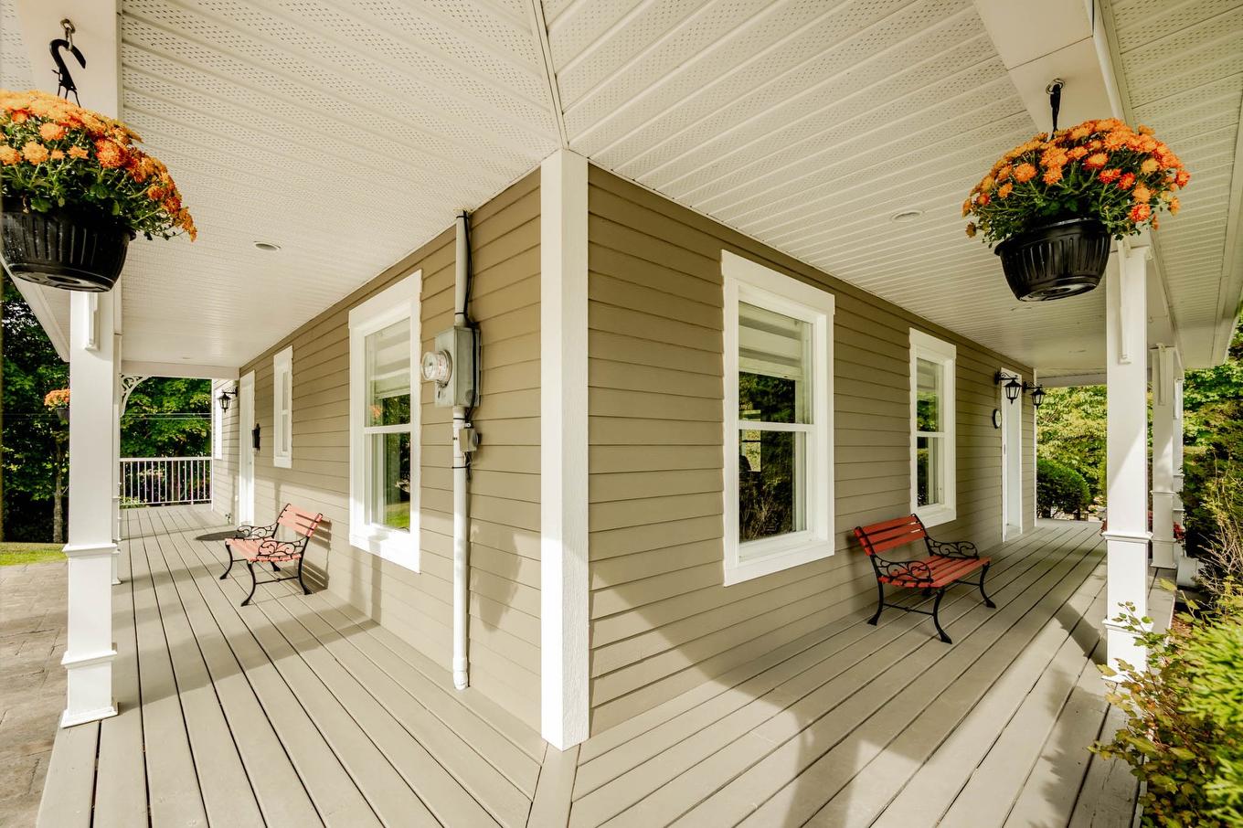 Exterior - 680 Mtée Des Pins S., Coaticook, QC - Outdoor With Deck Patio Veranda With Exterior