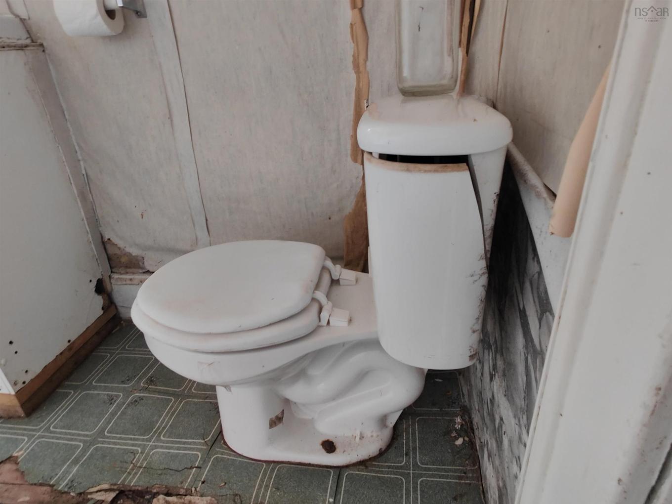 119 South Street, Donkin, NS