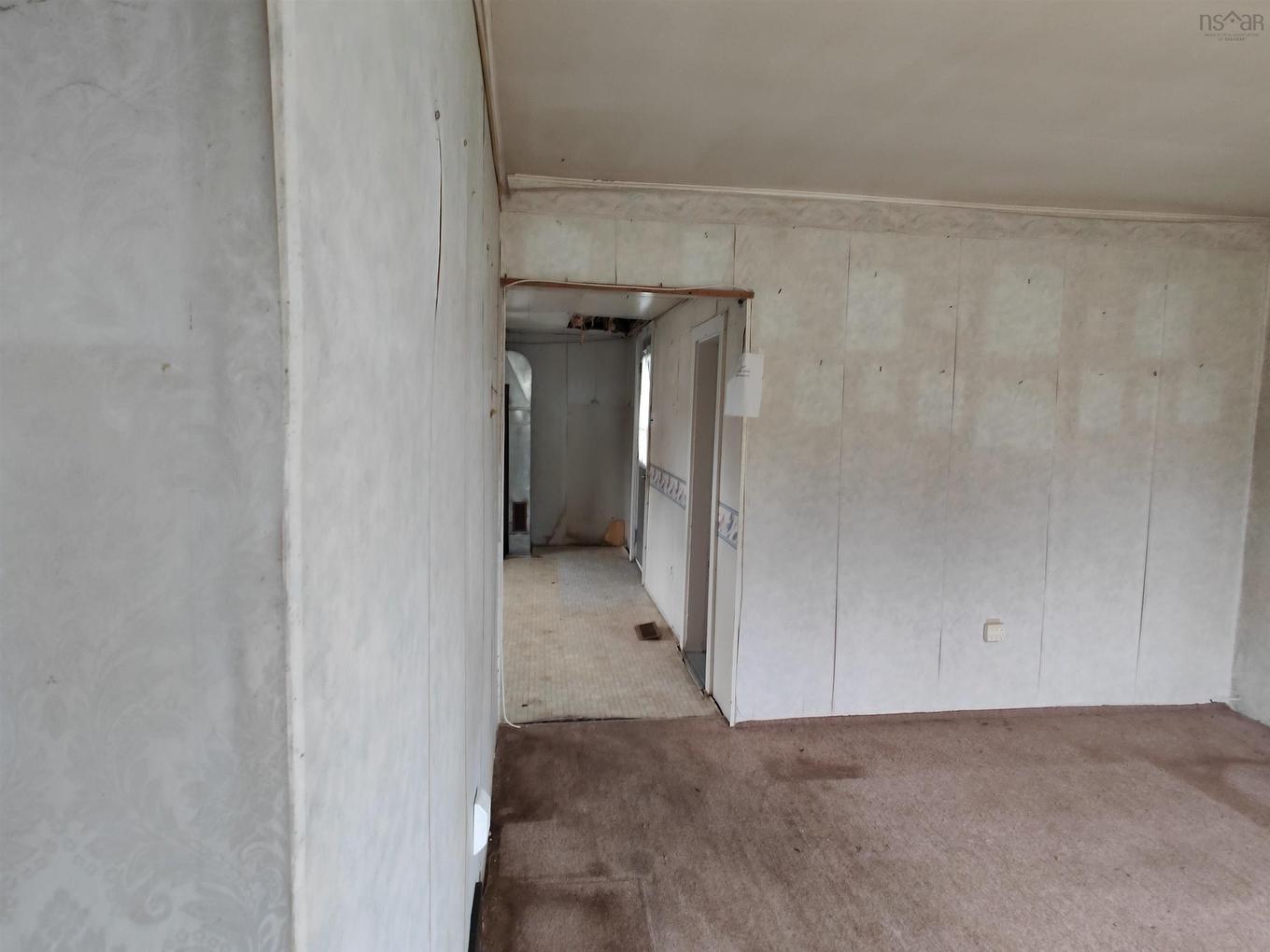 119 South Street, Donkin, NS