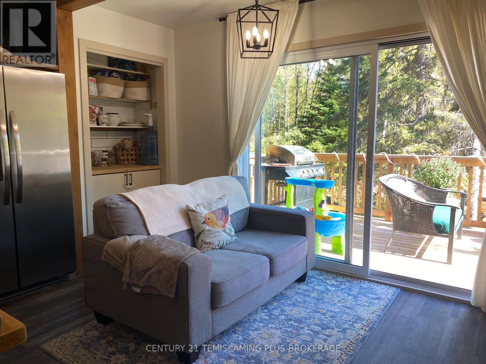 466609 Kerr Lake Road, Timiskaming (Tim - Outside - Rural), ON - Indoor