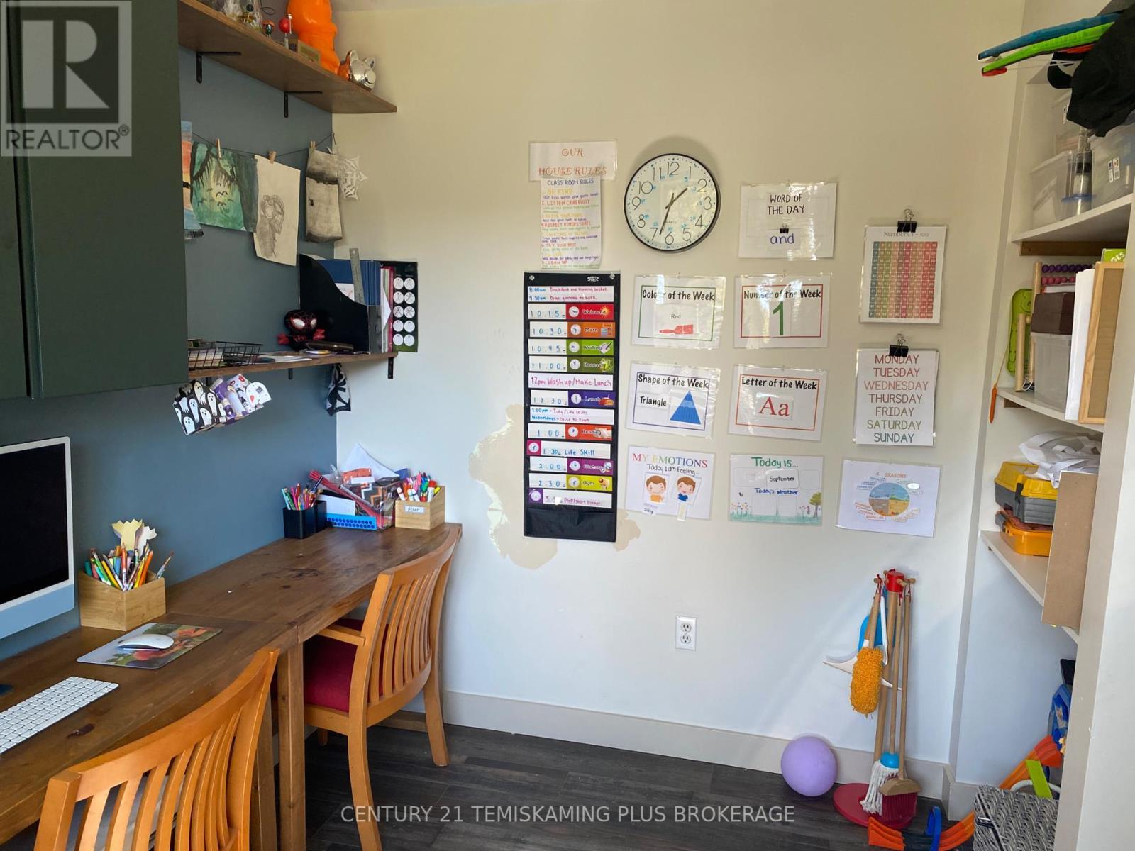 466609 Kerr Lake Road, Timiskaming (Tim - Outside - Rural), ON - Indoor