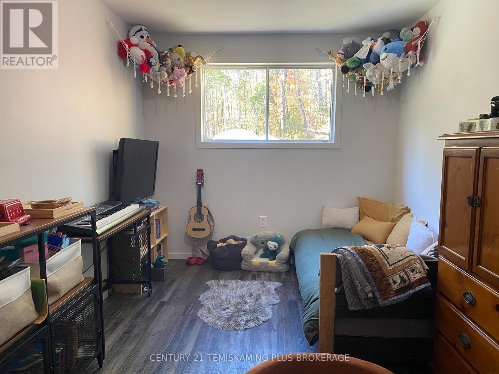 466609 Kerr Lake Road, Timiskaming (Tim - Outside - Rural), ON - Indoor Photo Showing Other Room