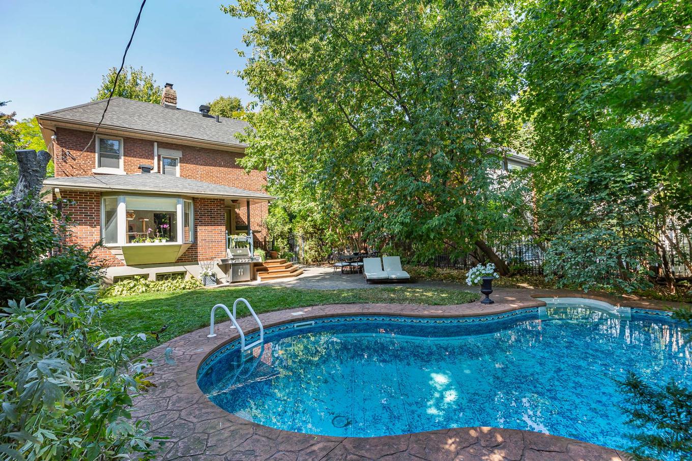 Pool - 108 Av. Kenaston, Mont-Royal, QC - Outdoor With In Ground Pool