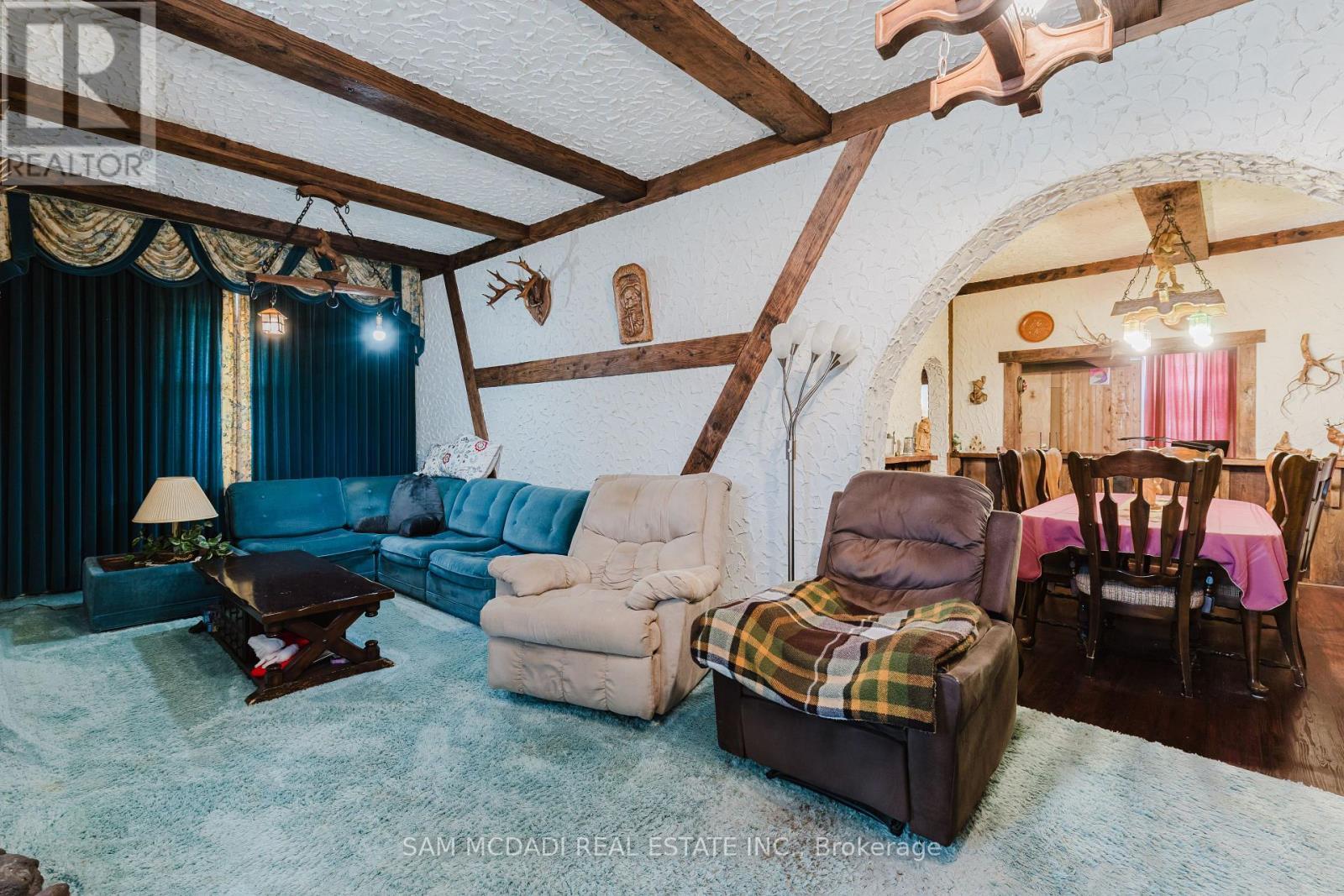 6 Drayton Street, Norfolk, ON - Indoor