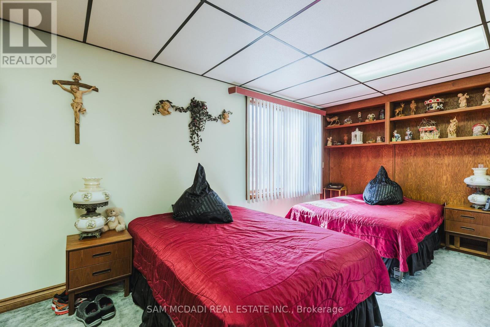 6 Drayton Street, Norfolk, ON - Indoor Photo Showing Bedroom