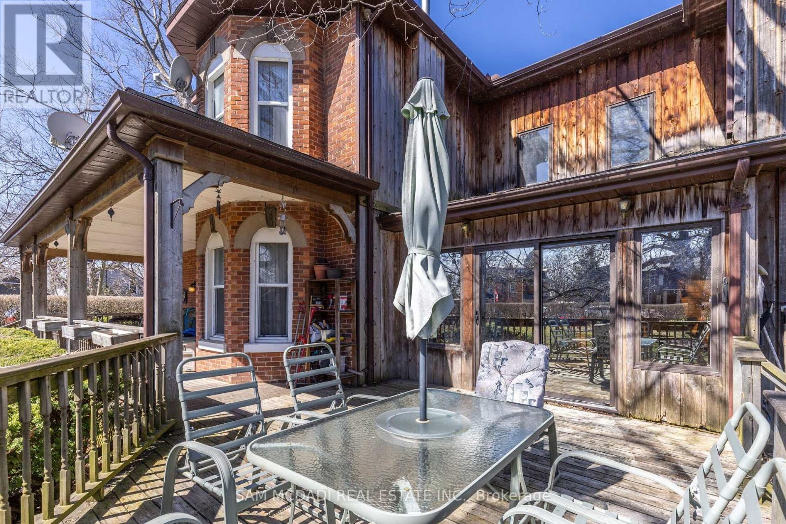 6 Drayton Street, Norfolk, ON - Outdoor