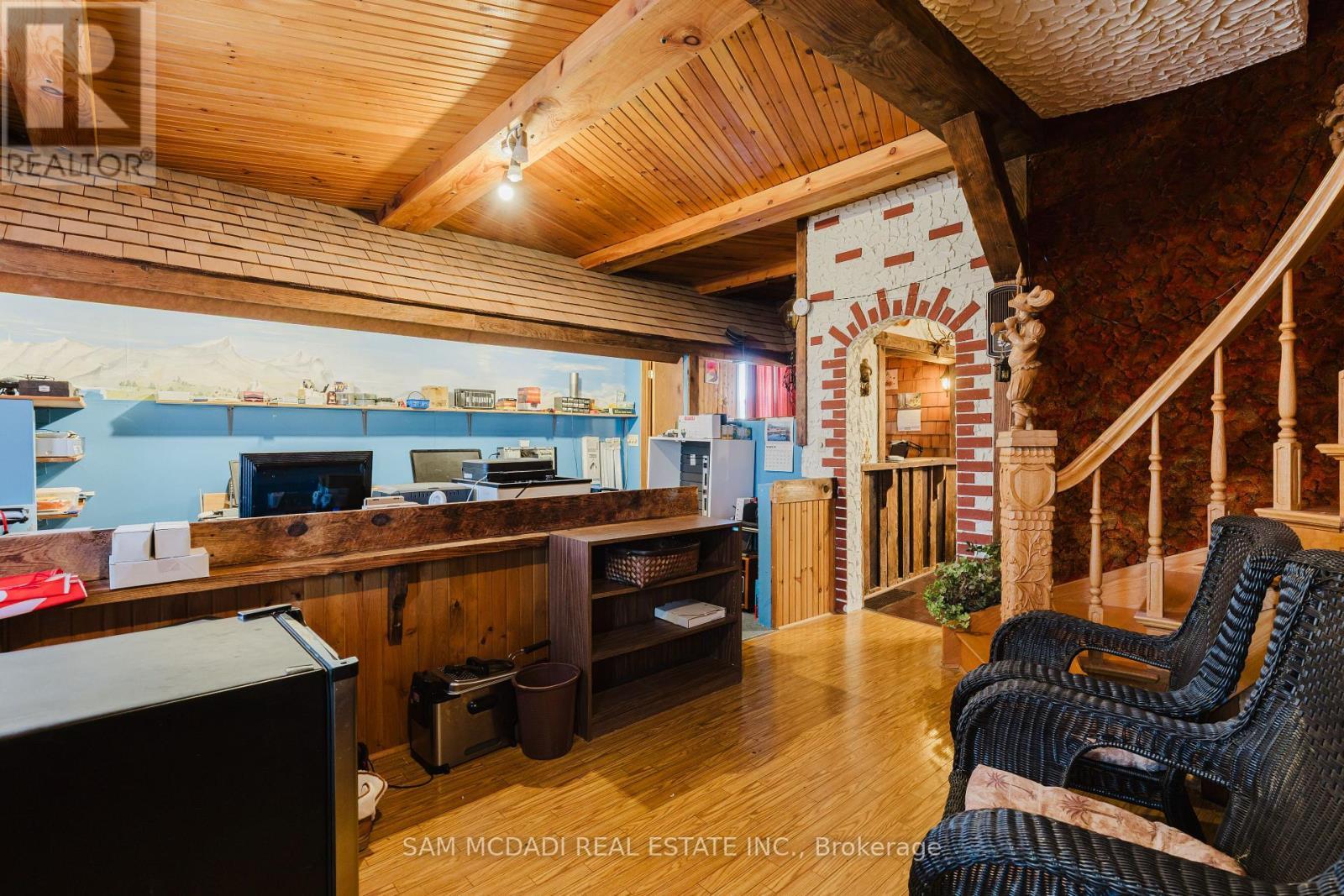 6 Drayton Street, Norfolk, ON - Indoor Photo Showing Other Room