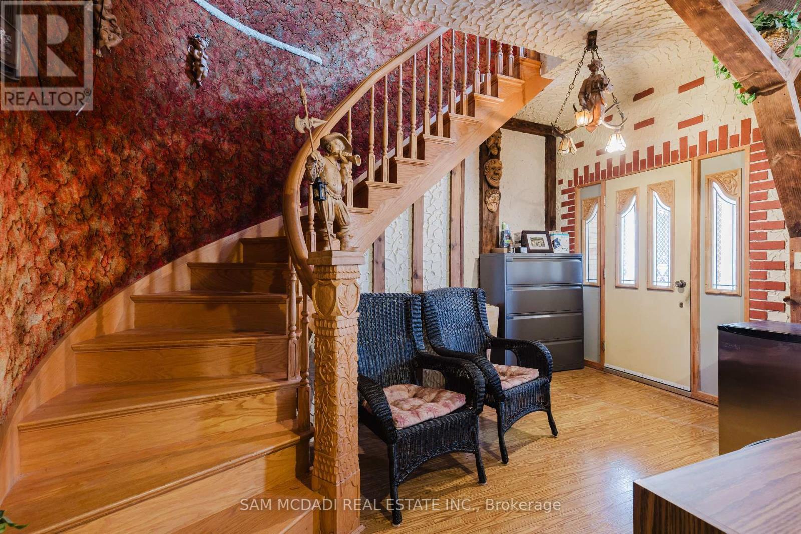 6 Drayton Street, Norfolk, ON - Indoor Photo Showing Other Room