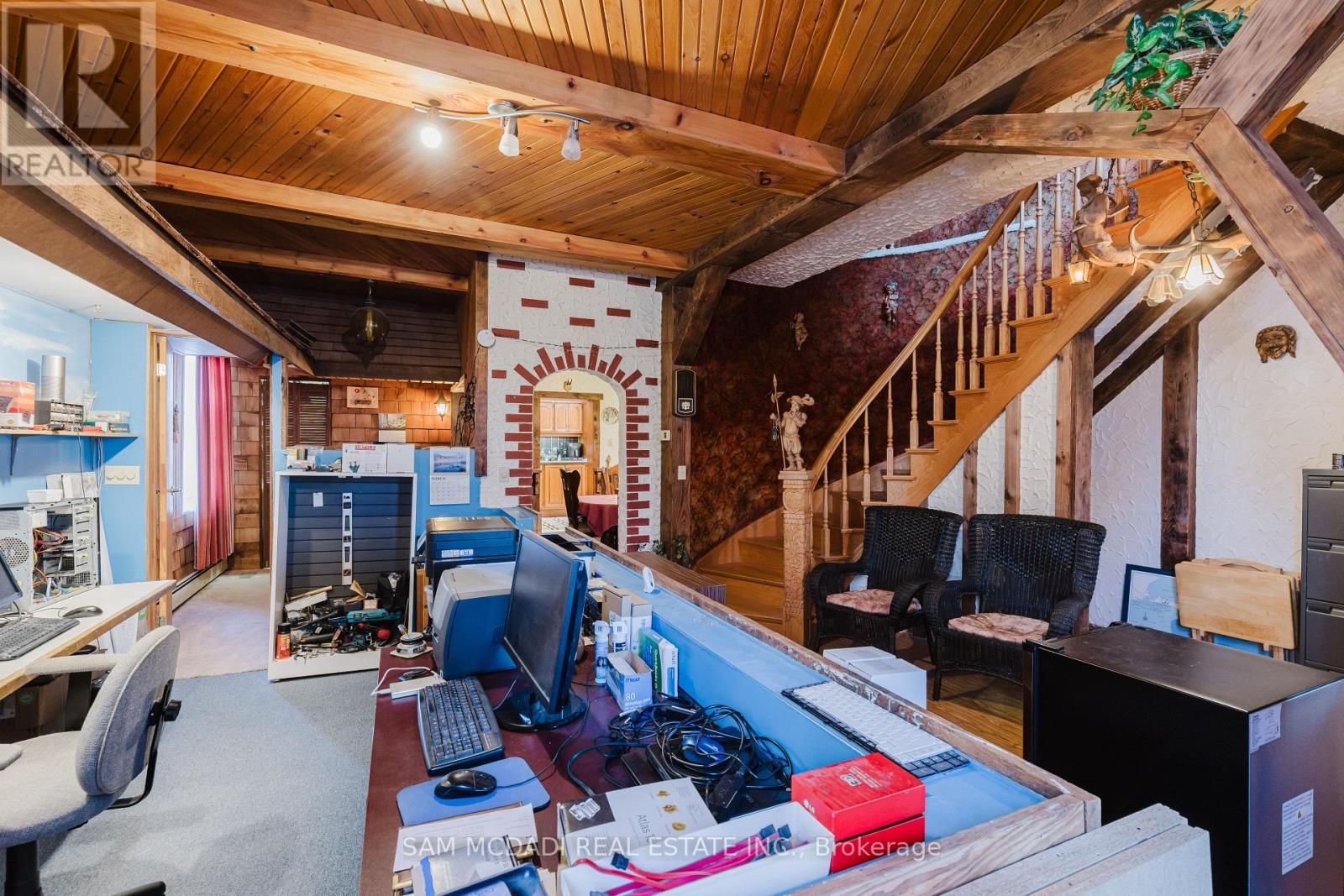 6 Drayton Street, Norfolk, ON - Indoor