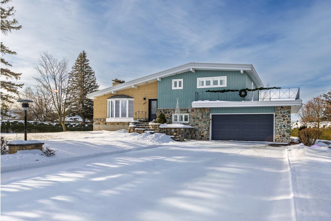 Frontage - 800 Rue Du Centenaire, Farnham, QC - Outdoor