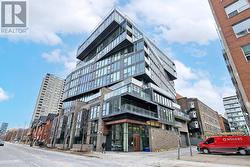 803 - 15 BEVERLEY STREET Toronto, ON M5T 1X8