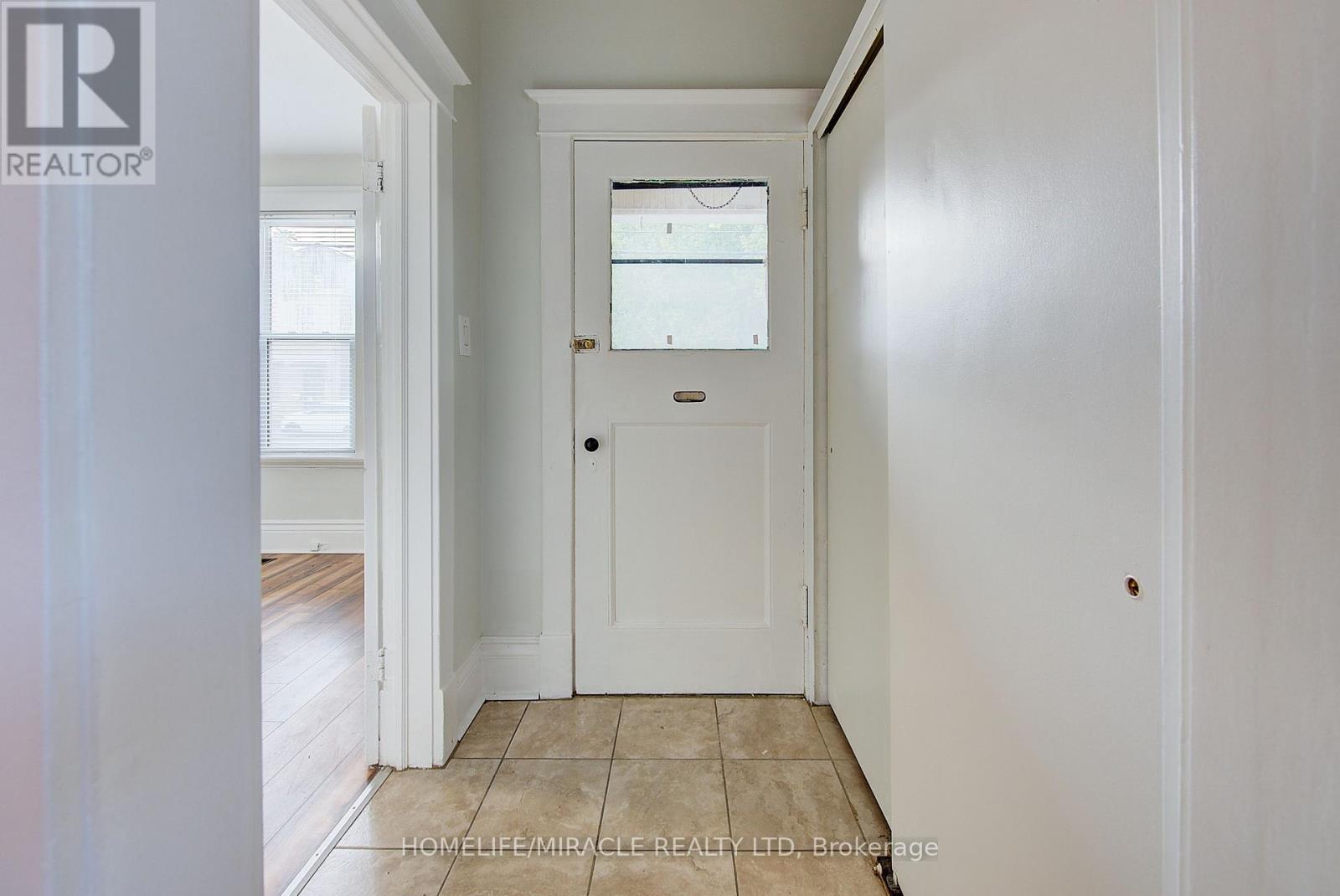 201 Clarence Street, London East, ON - Indoor Photo Showing Other Room